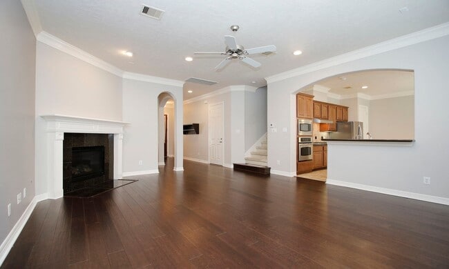 Building Photo - For Lease | 3 Bed, 2.5 Bath |2,468 Sq Ft | Olive Hill Court |