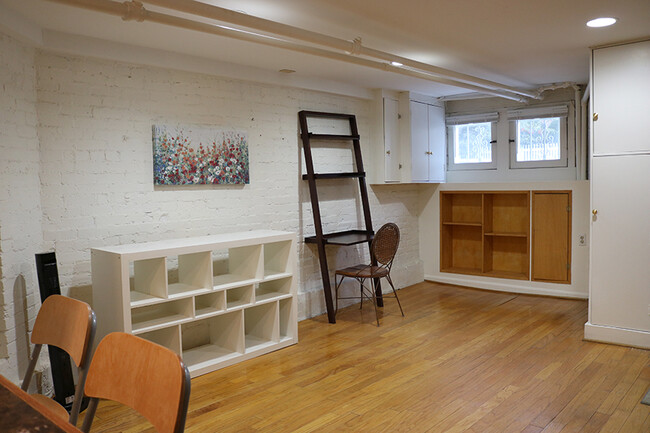 View of Living room area, with optional furniture. - 3118 Dumbarton St NW