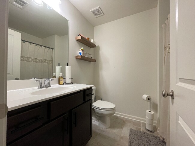 Building Photo - 2644 Stonekey Bend