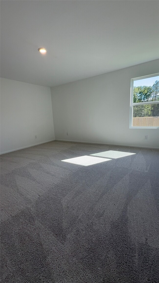 Building Photo - 327 Parkin Ct