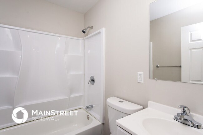 Building Photo - 309 Downes Ln