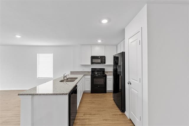 Building Photo - 5835 Rock Maple Dr