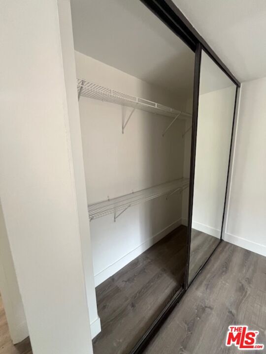 Building Photo - 1163 S Crofter Dr