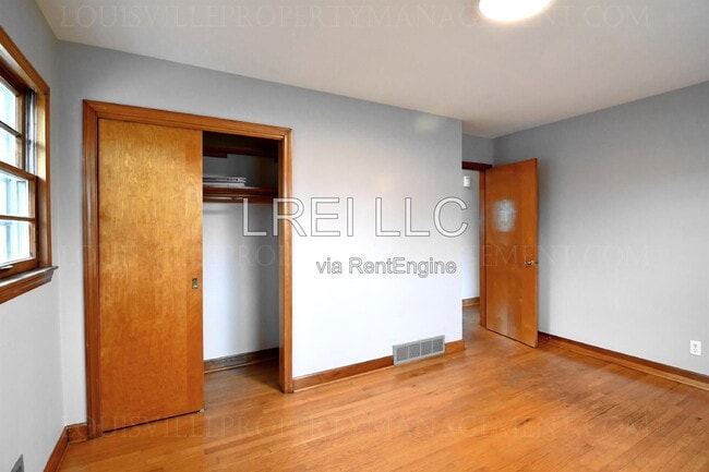 Building Photo - 3508 Janell Rd
