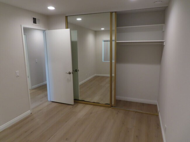 Building Photo - 2160 Leighton Ct