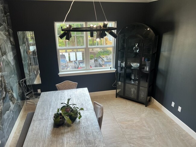 Building Photo - 3228 Moorings Dr S