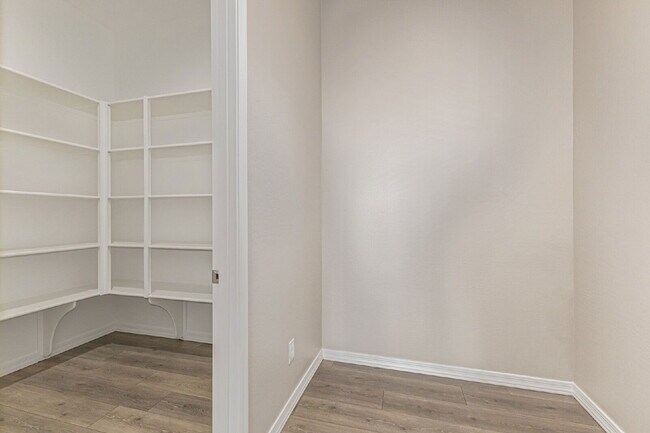 Building Photo - 20108 W Montecito Ave