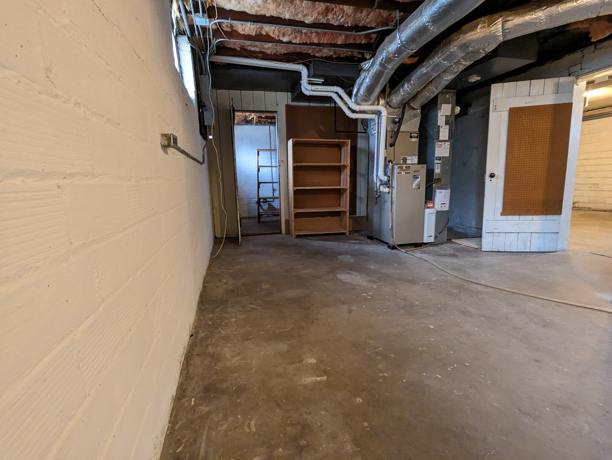 More storage! - 3607 Franklin Ave