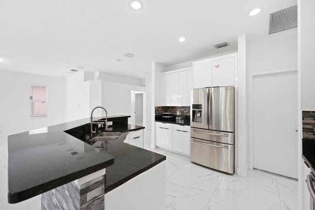 Building Photo - 1209 Olympic Cir