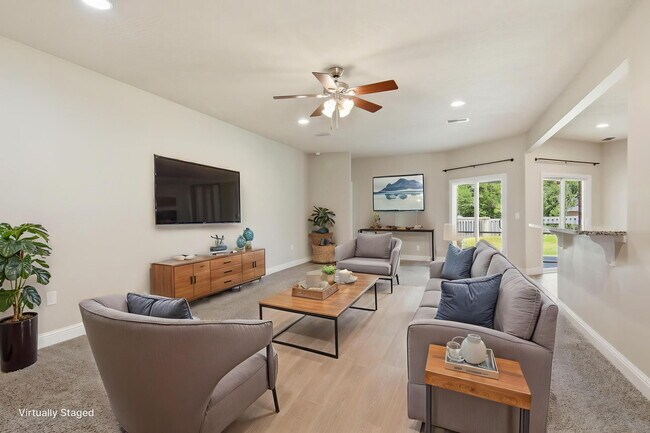 Building Photo - 2892 Chancery Ln