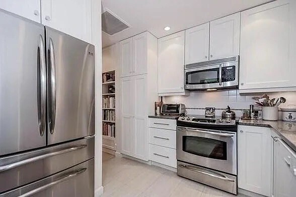 Building Photo - 50 Winchester St