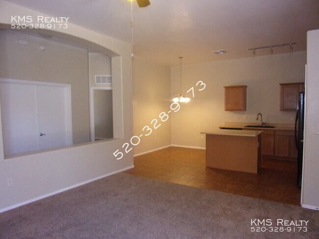 Building Photo - 6027 S Avenida Las Monjas