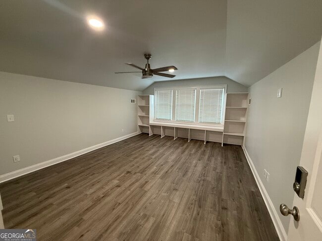 Building Photo - 2023 Moores Ford Rd