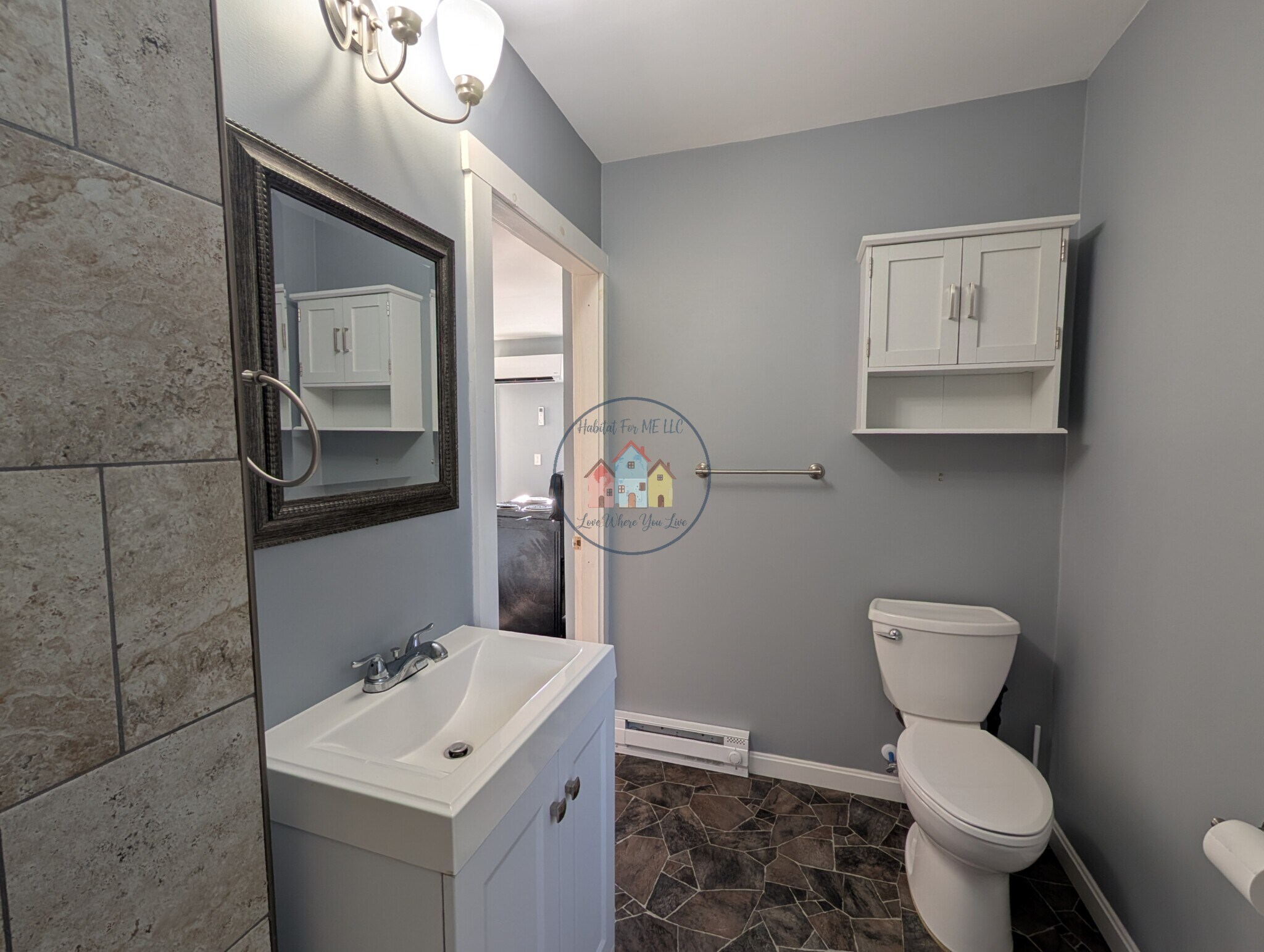 Bathroom - 16 Clinton Ave