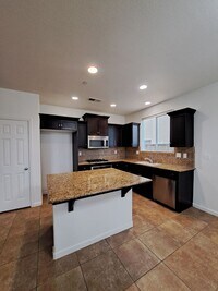 Building Photo - Rent Reduced to $2250 & Move in Special Half Off the 1st Month's Rent – Single Level 3BR Home w/ ...