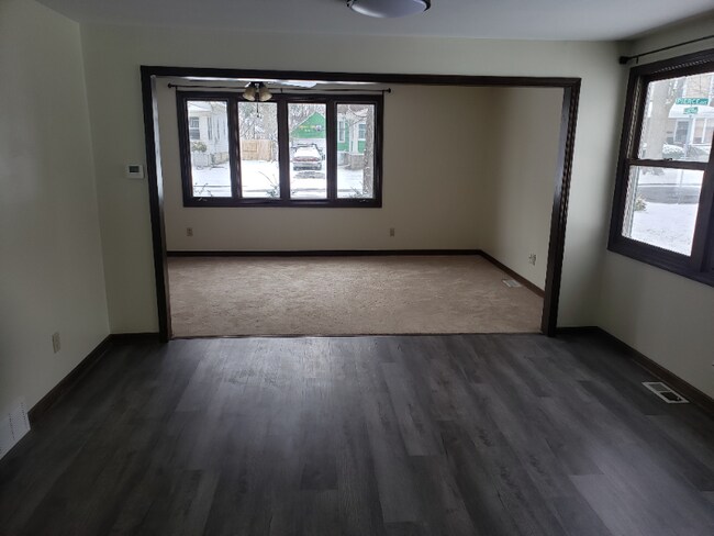 Building Photo - 1333 Pierce Ave