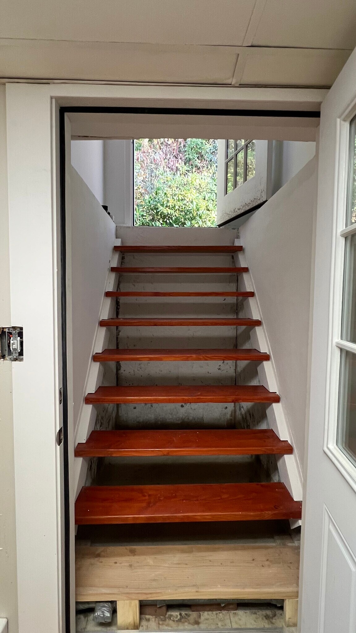 Building Photo - 102 Hillside Rd