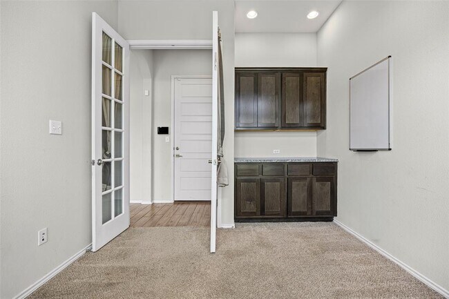 Building Photo - 17401 Silent Harbor Loop