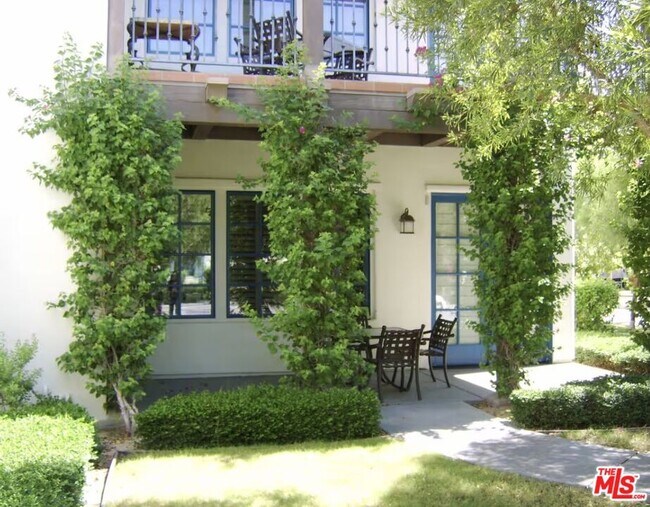 Building Photo - 77713 Tradition Dr