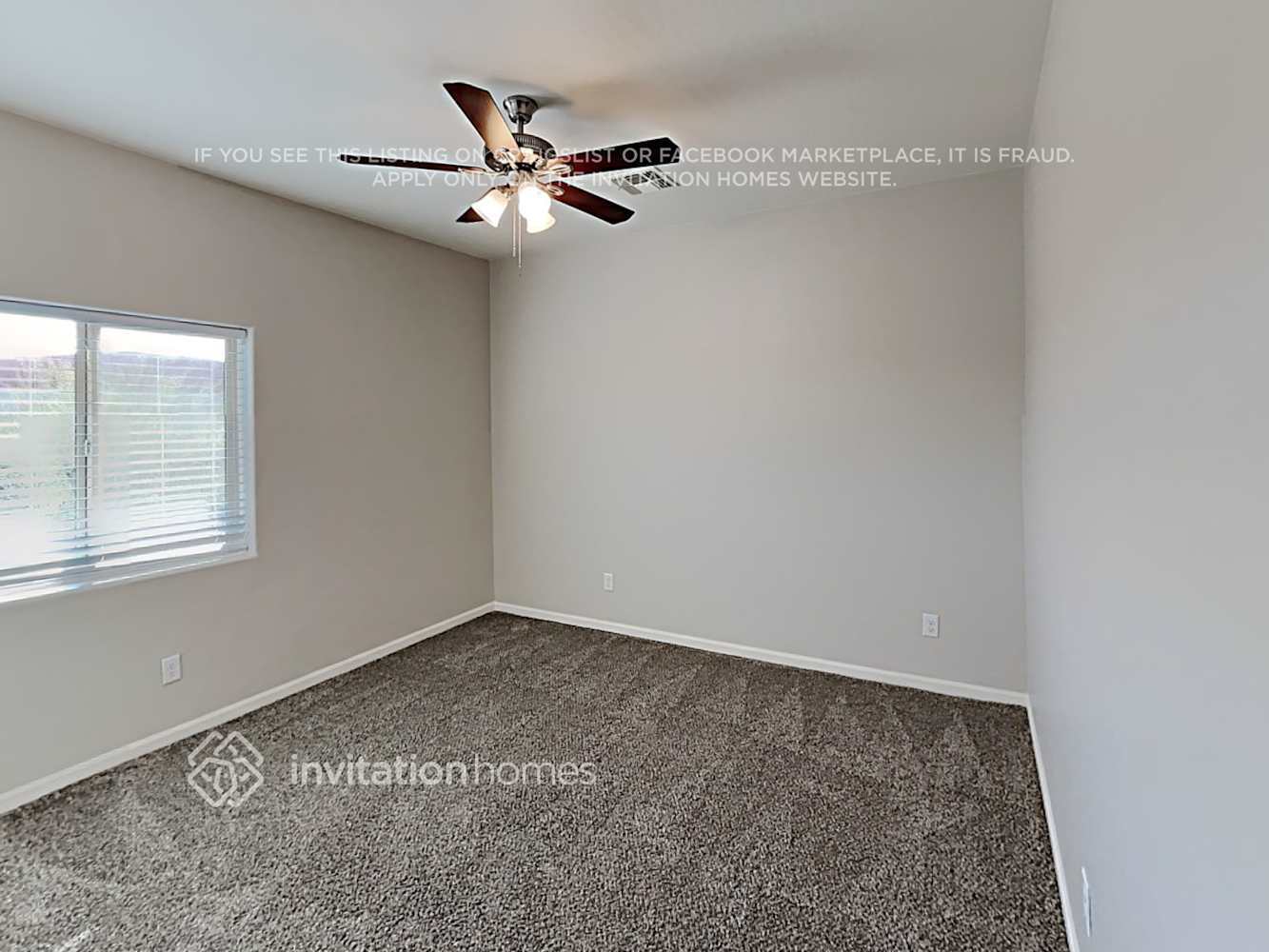 Building Photo - 16437 S 10th St