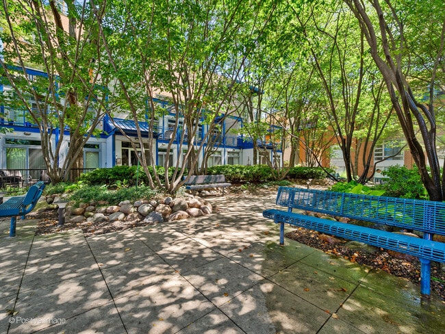 Building Photo - 24 N May St