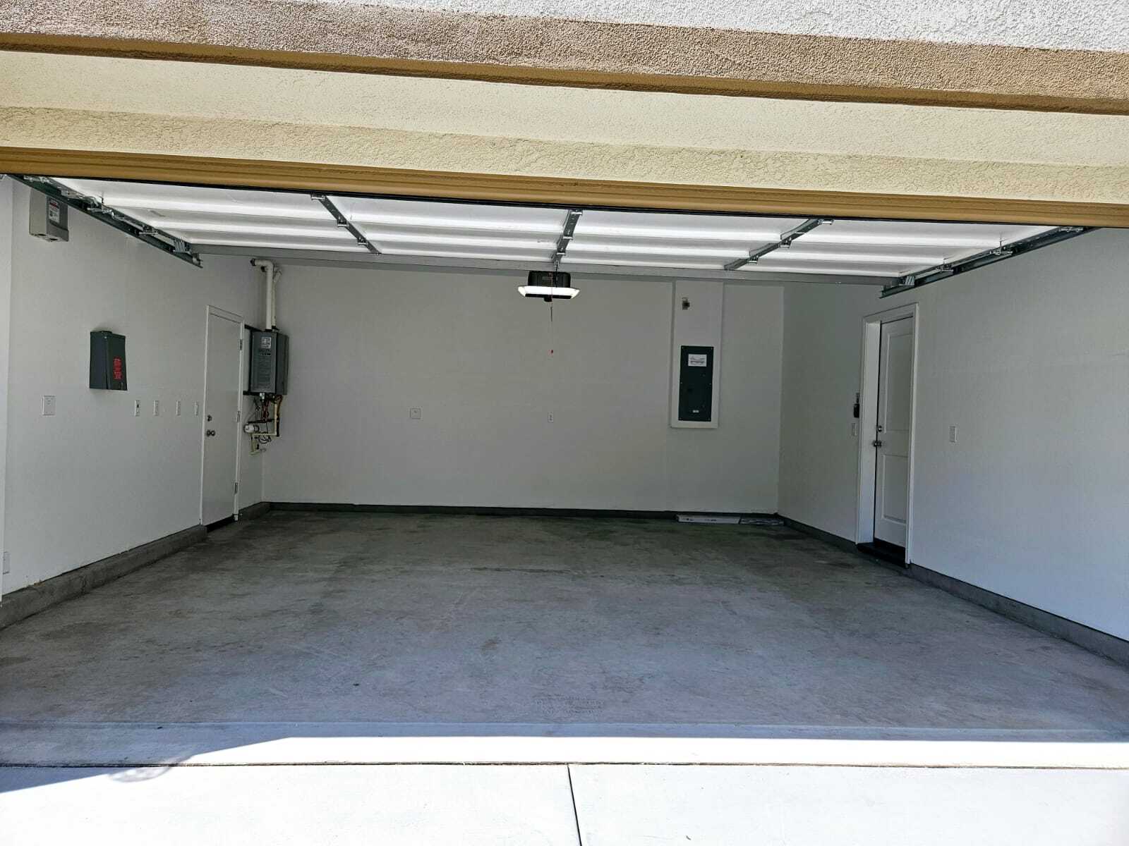Building Photo - 1832 Chandler Dr