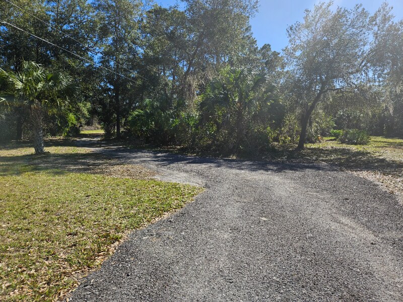 Building Photo - 785 Canaveral Groves Blvd