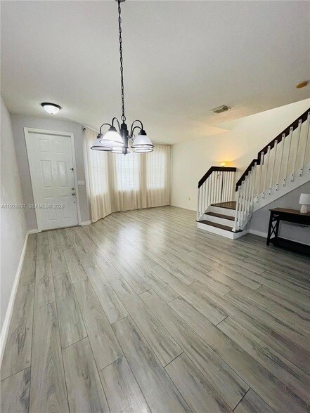 Building Photo - 27312 SW 138th Path