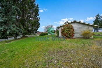 Building Photo - Charming Single-Story Retreat in a Quiet Kent Neighborhood!