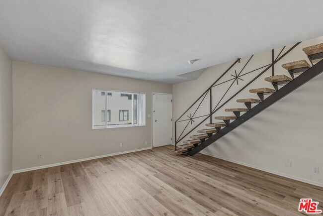 Building Photo - 2701 Kansas Ave