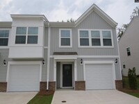 Building Photo - 425 Pepperbush Ln