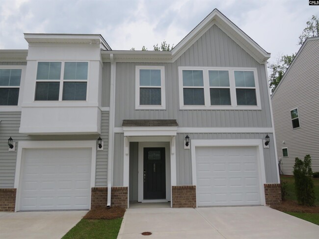 Primary Photo - 425 Pepperbush Ln