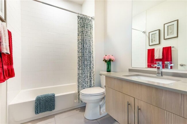 Building Photo - 7805 Cooper Ln