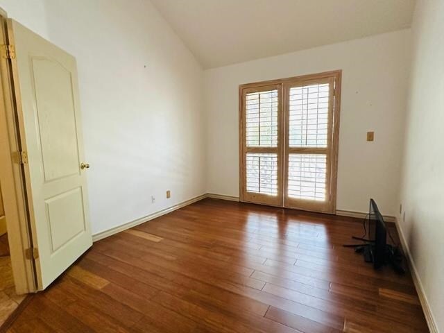 Building Photo - 109 E Del Mar Blvd