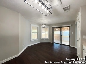 Building Photo - 4867 Camas