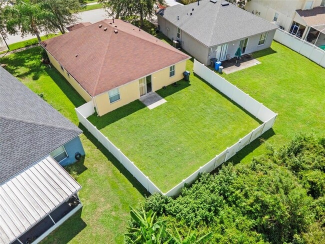 Building Photo - 10301 Beneva Dr