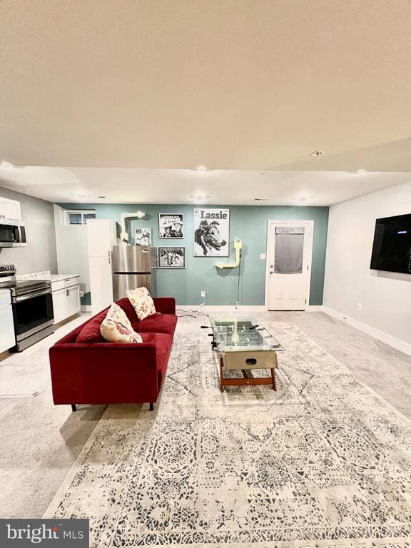 Building Photo - 4563 Shakespeare Cir