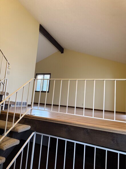 Building Photo - 12423 Yates St