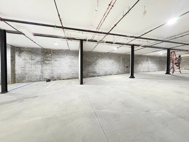 Building Photo - 455 Summer St