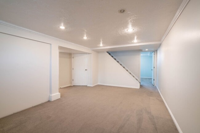 Building Photo - Beautiful Brick Home with Garden, Finished Basement & Detached Garage Office