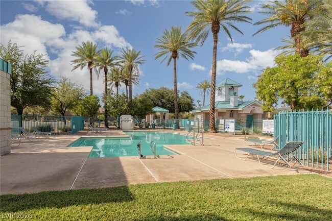 Building Photo - 2137 Polynesia Cir