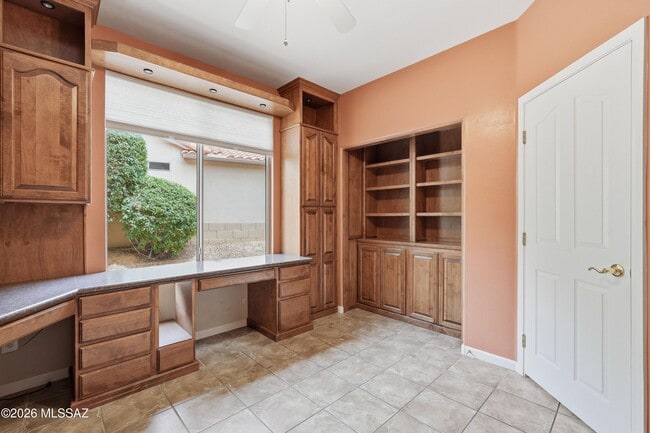 Building Photo - 38994 S Windwood Dr
