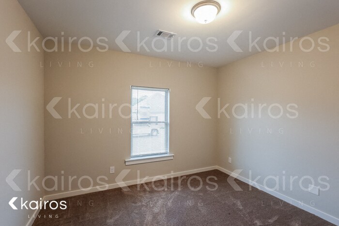 Building Photo - 11455 Crimson Ridge Rd