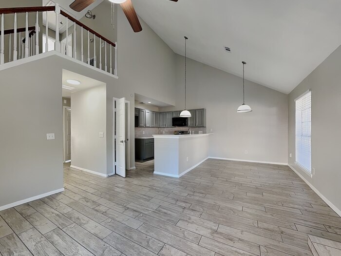 Building Photo - 5711 Wynberry Dr