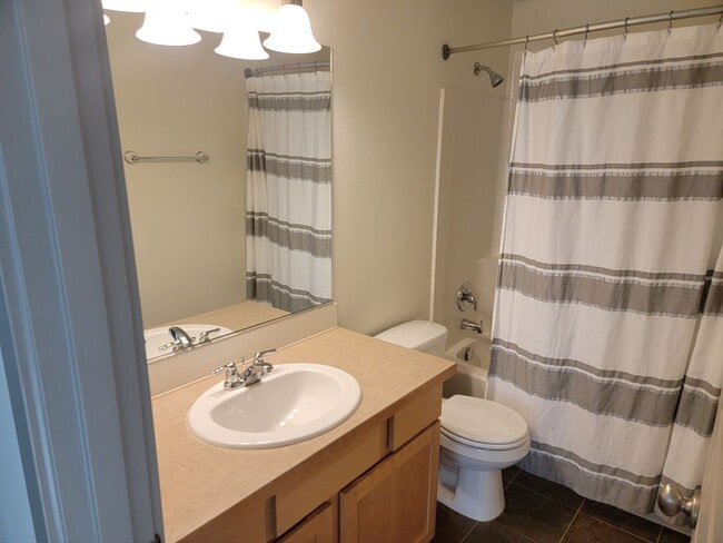 Building Photo - COMING SOON !!! 3 Bed 2 Bath 1500 Sq/Ft home just 10 minutes west of Spokane