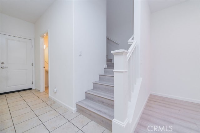 Building Photo - 3002 E Via Fiano