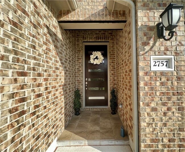 Building Photo - 2757 Bocelli Pl