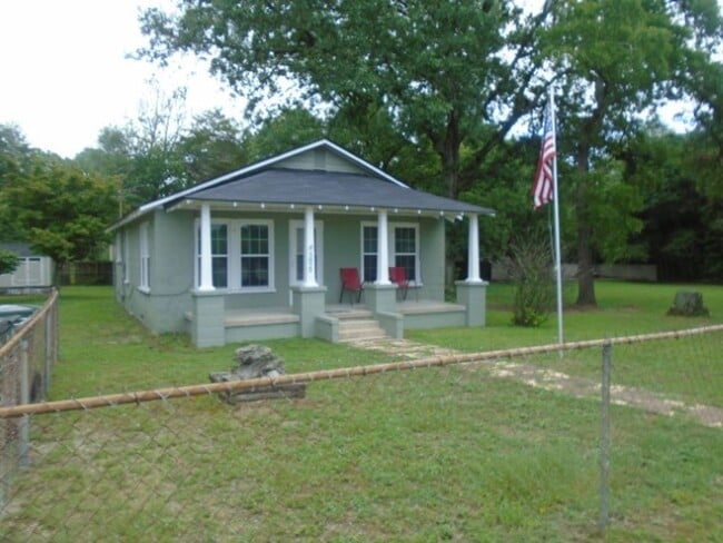 Primary Photo - Plenty of Space in Hope Mills! $1050/month!