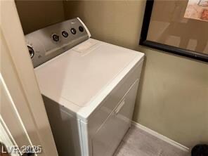 Building Photo - 3975 N Hualapai Way