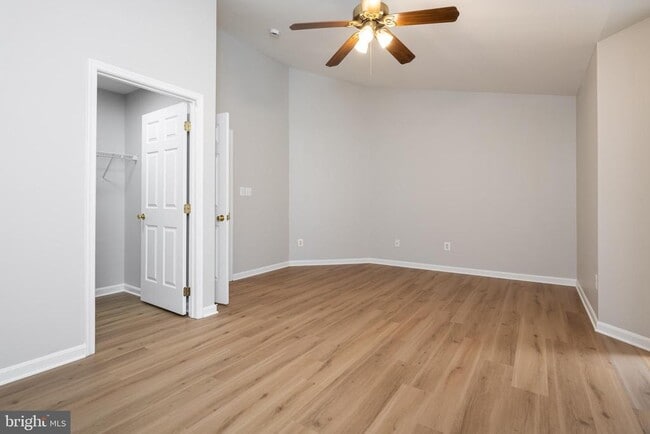 Building Photo - 20382 Farmgate Terrace